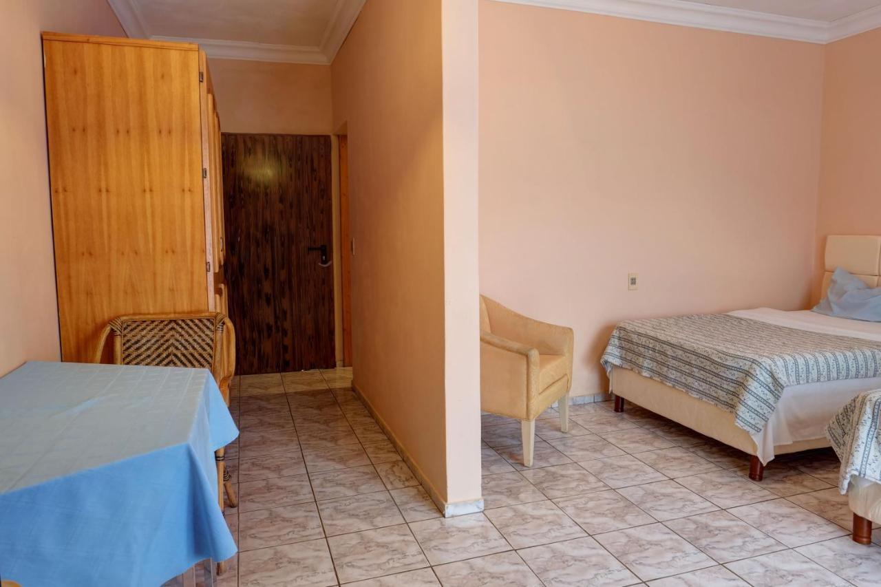 Hotel Индепенденсия Экстерьер фото
